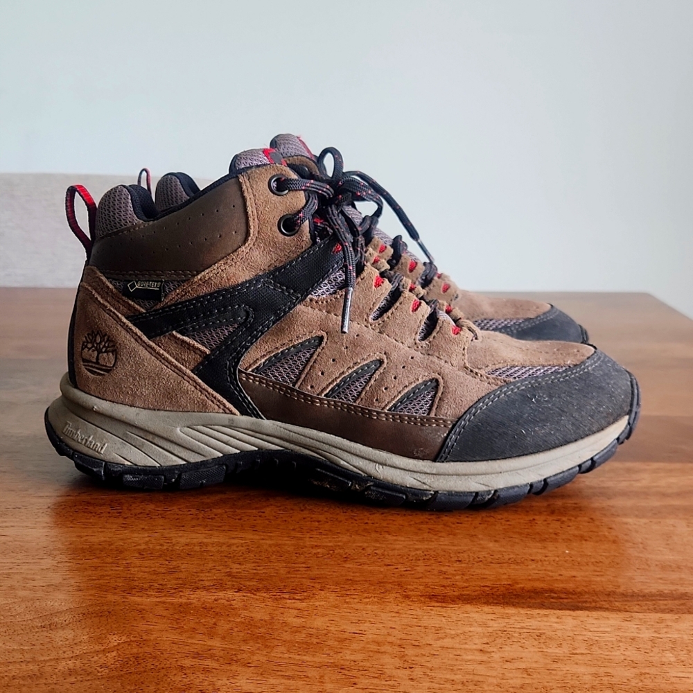 Timberland mens hiker boots. Size 7.5 US.